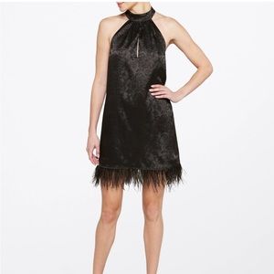 Wayf
Feather Trim Swing Mini Dress Size Large